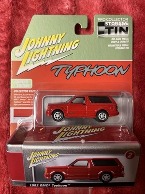 Johnny Lightning Pro Collector Typhoon 1992 GMC Typhoon Release 3 #2 Red