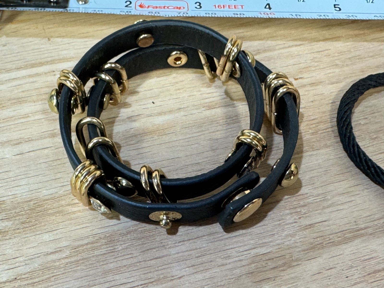 5 Bracelets / Bangles - image 7