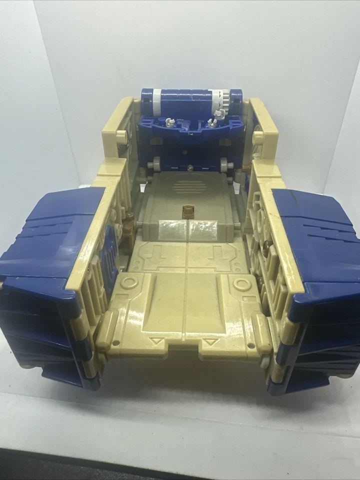 Transformers Armada Super Class Optimus Prime 2001 Incomplete TRAILER Parts - Image 3 of 4