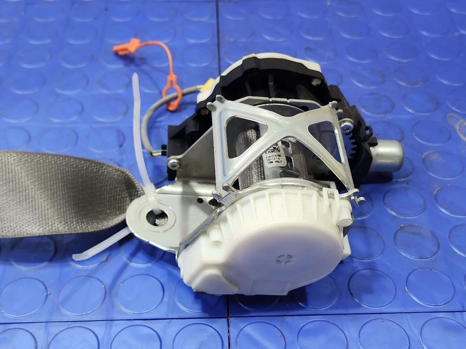 11-12 GMC Yukon cinturón de seguridad delantero retractor lado derecho pasajero gris OEM 19260184 Foto 3 de 4