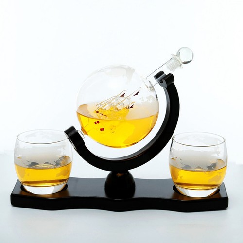 Whiskey Decanter Globe Set with 2 Whiskey Glasses 850ml Gift for Men Husband Dad - Picture 3 of 10
