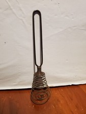 Vintage Primitive Spiral Coil Wire Whisk Egg Beater, great shape, 9" long