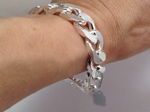 SOLID SILVER CHUNKY ENGLISH HALLMARK 