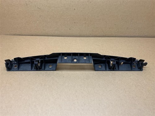 PORSCHE BOXSTER 986 SUPPORTO PARAURTI CENTRALE 996.505.531.00 - Foto 2 di 8