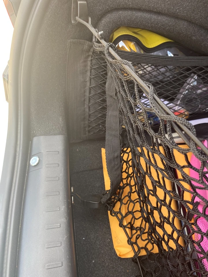 Rear Trunk Envelope Style Mesh Organizer Cargo Net for VOLVO S90 2017-2024 New — 第 2/4 张图片