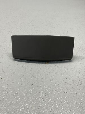 2004 BMW 525i E60 2.5L REAR CENTER CONSOLE PANEL TRIM COVER PANEL GRAY OEM+