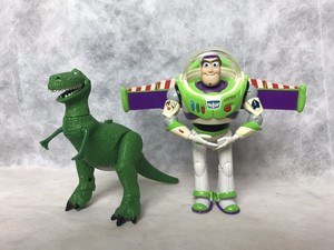 buzz lightyear dinosaur