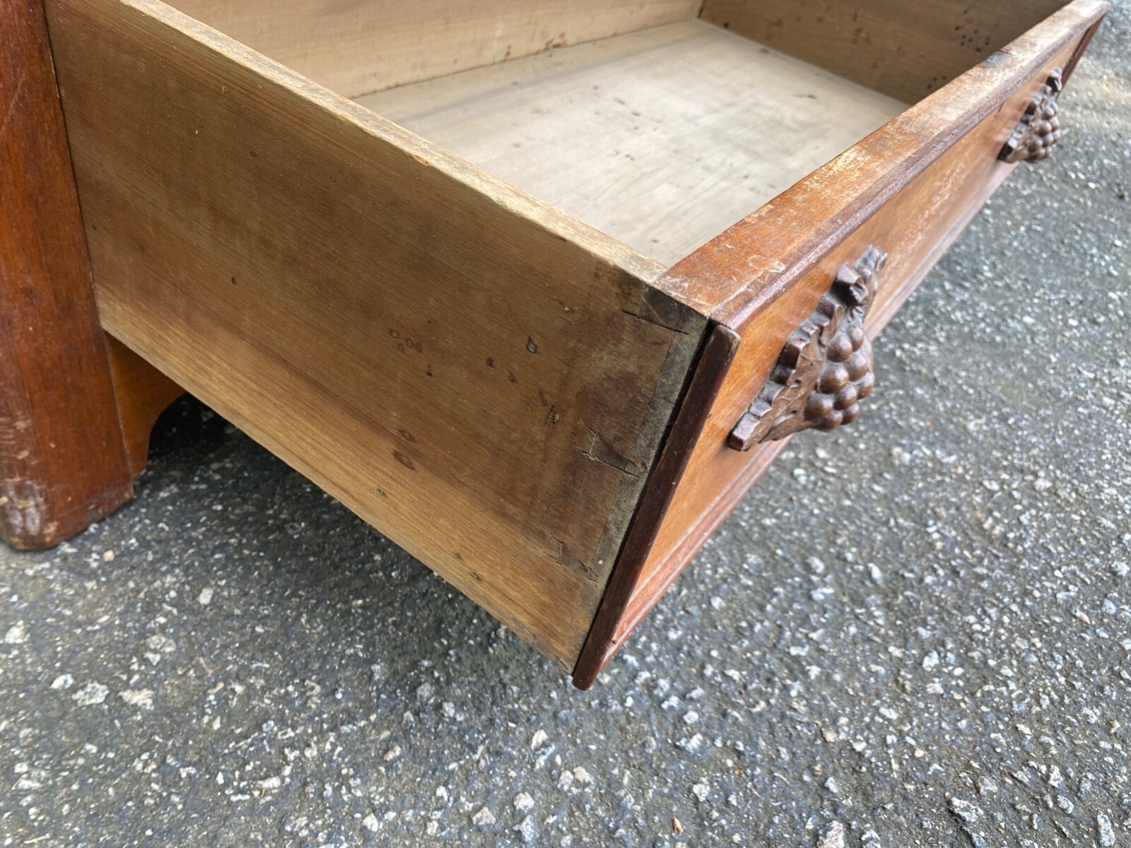 Antique Walnut Dresser w/ Small Handkerchief Drawers & Carved Leaf