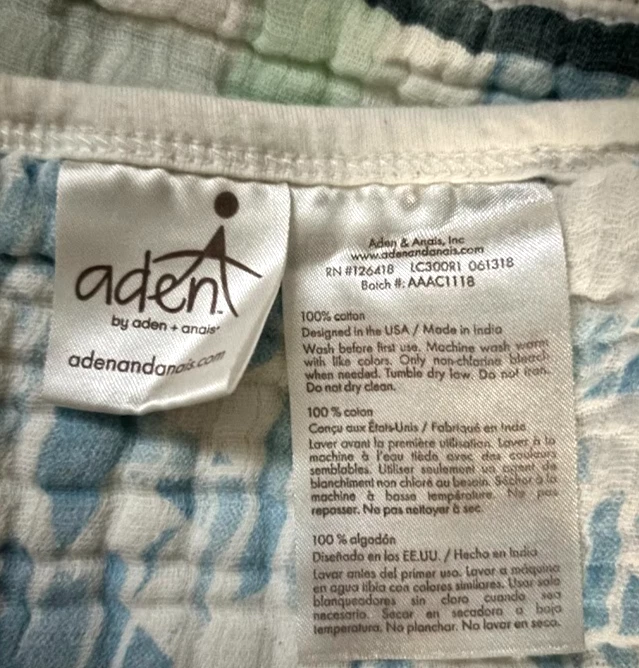 Manta de ensueño para bebé estrella azul a cuadros Aden + Anais 4 capas muselina algodón Foto 3 de 3