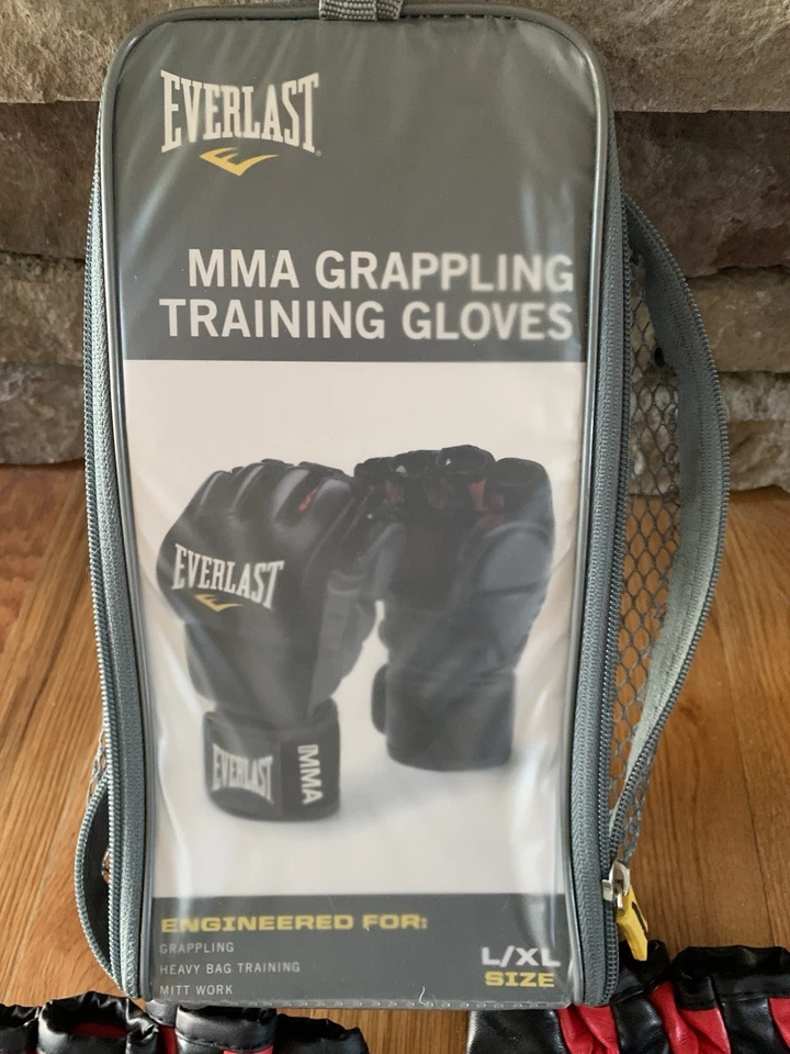Pair Of Everlast Pro Style MMA Grappling Gloves (Adult Unisex L/XL Black) - Image 4 of 4