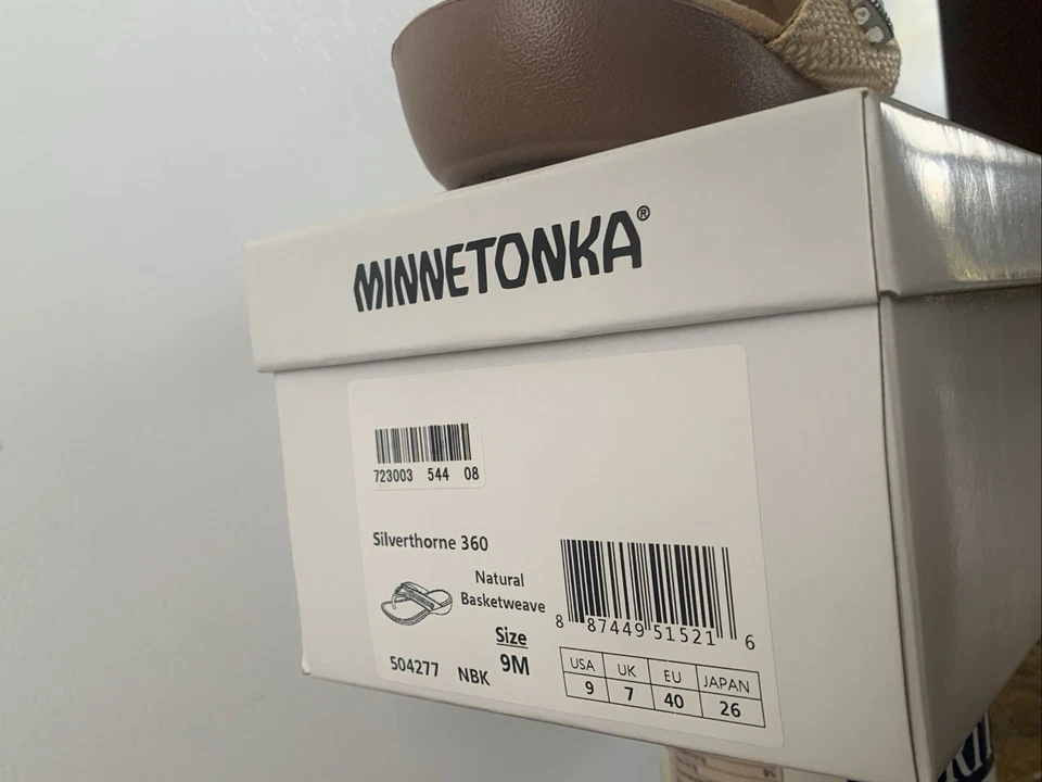 Minnetonka Women's Silverthorne 360 Sandal size 9 New In Box, Tan - Image 3 of 4