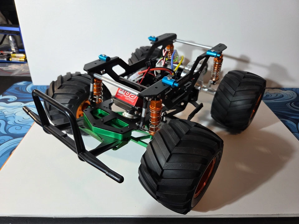 Nueva CAJA DE ALMUERZO Tamiya montada GENUINA GPM Aluminio Mod con servo y ESC ARTR Foto 4 de 4