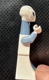 LEGO Star Wars Taun We Minifigure SW0417 Kaminoan 75021 Republic Gunship Rare