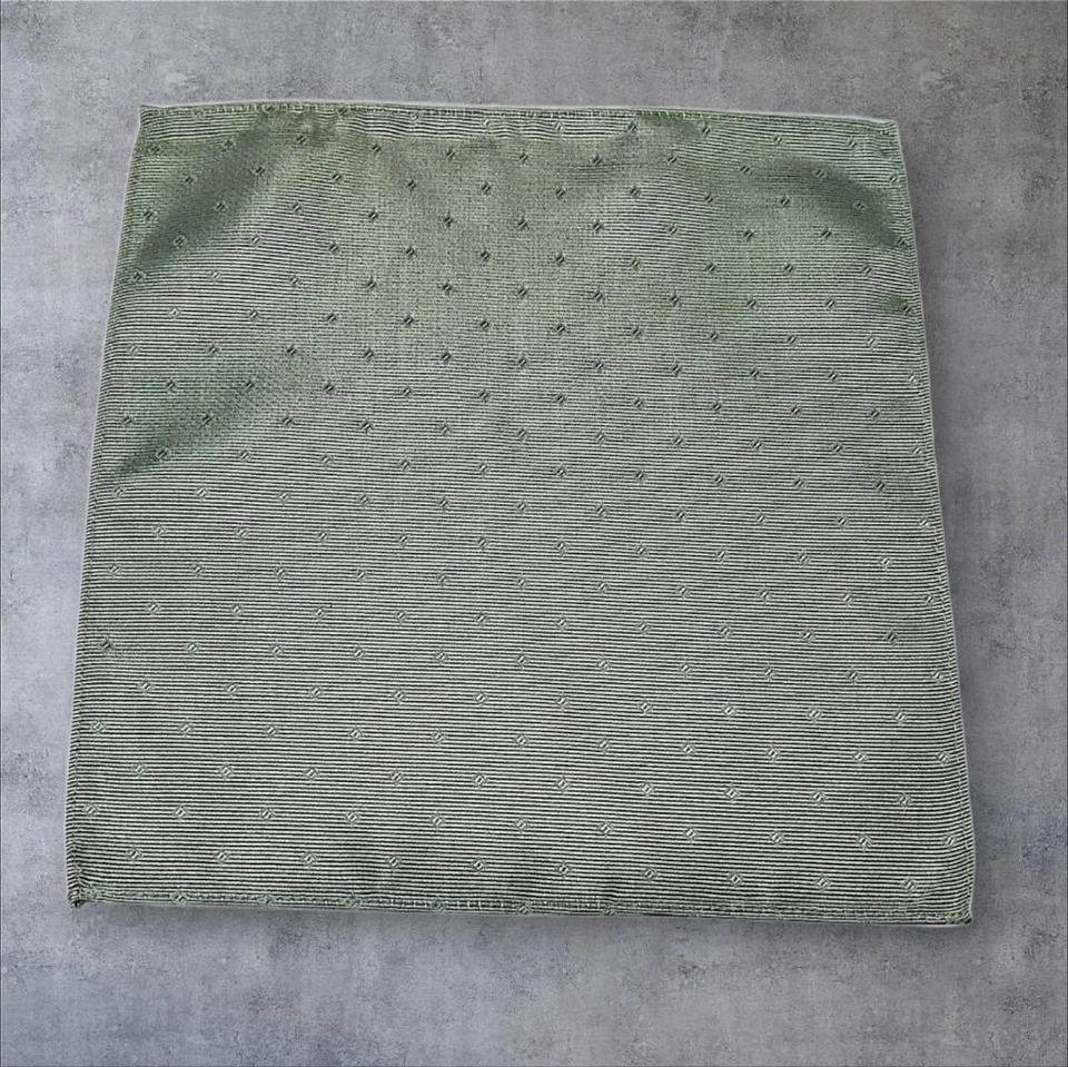 Nuevo sin etiquetas Cuadrado de Bolsillo Satinado 9" X 9", Oliva Claro, Fantasma Geométrico/Polkadot Foto 3 de 4