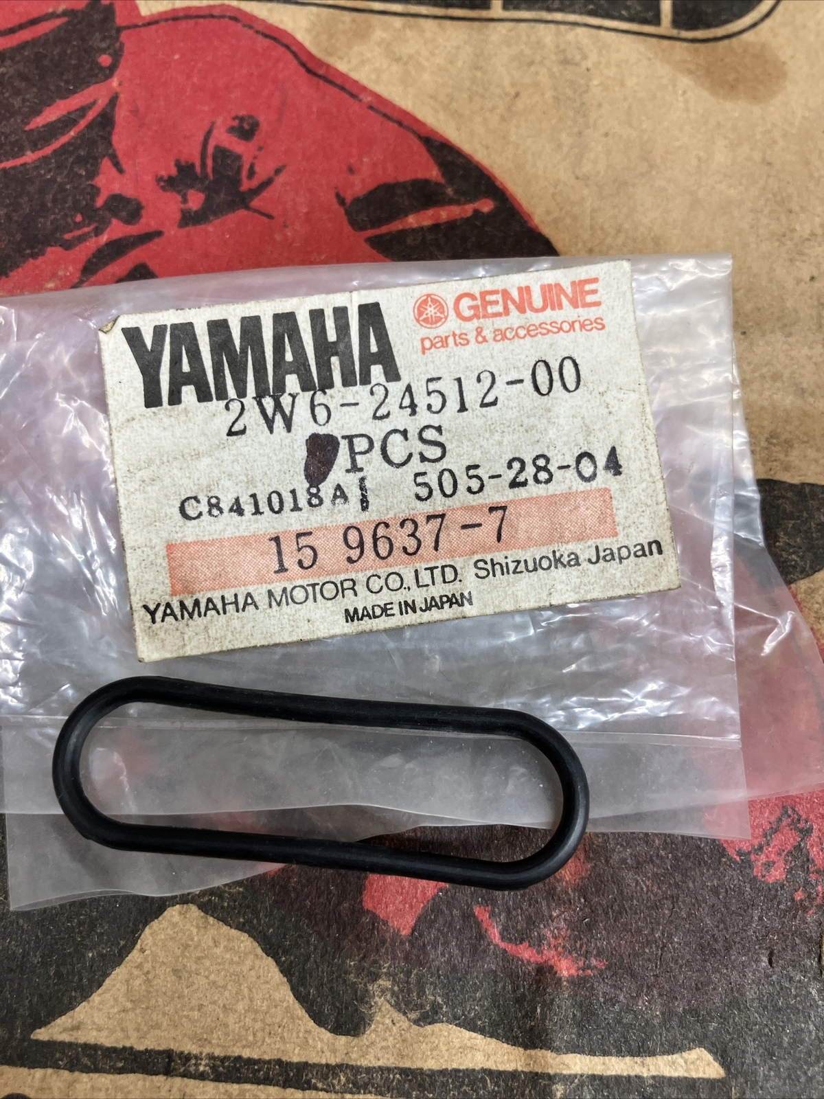 New Yamaha fuel petcock gasket 2W62451200 IT175 TT250 XV750 XJ750