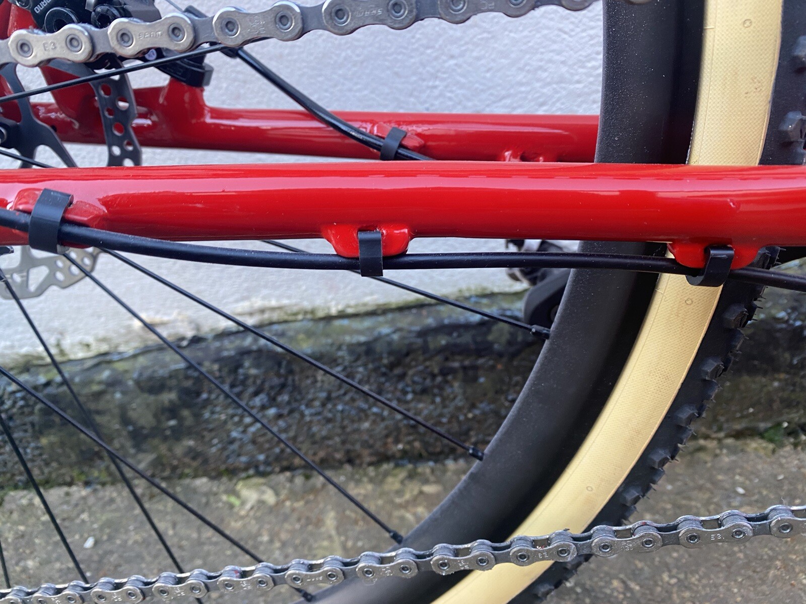 Raieigh MTRAX Mountain Bike Steel Frame 1990s Reimagined Disk Brake