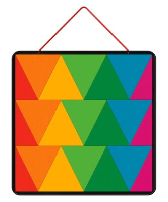 Playtive Kreative Magnetformen Tafel mit Aufhängung Farben & Formen - DREIECKE