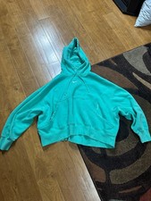 nike sweatshirt women medium
