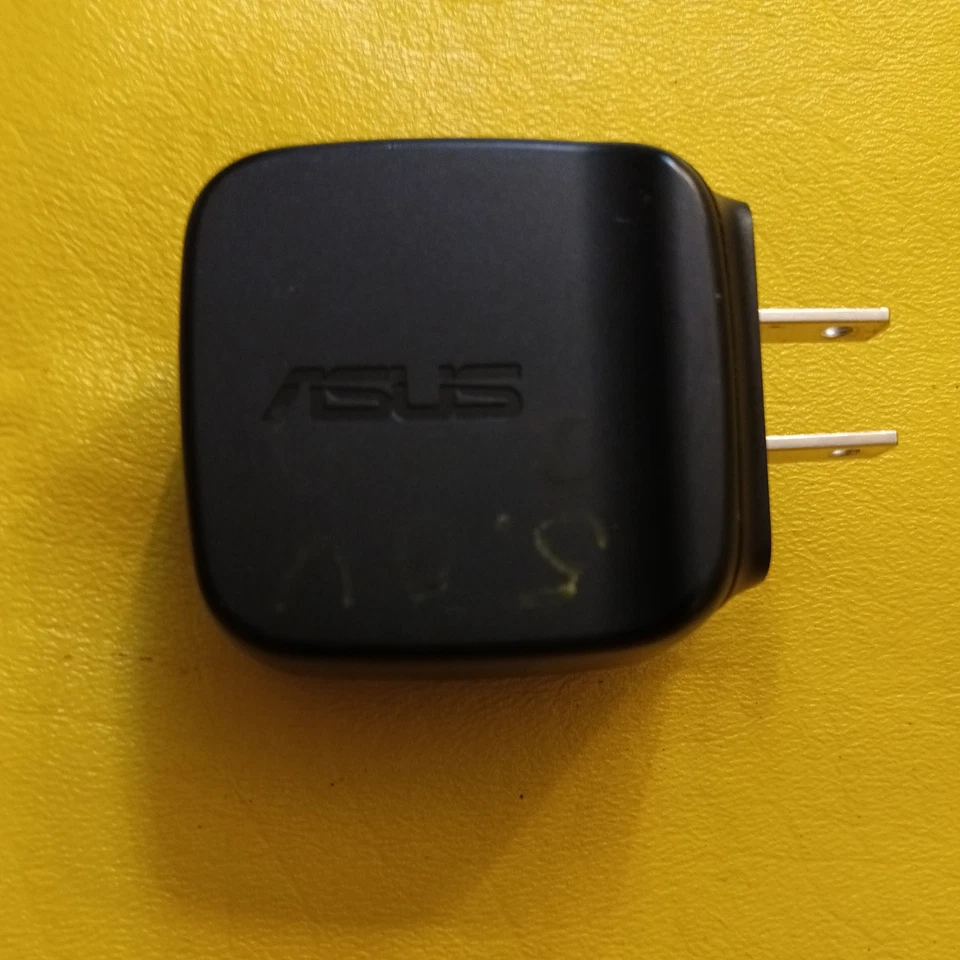 Asus Wall Charger Adapter 2.0A Output - Black - Image 2 of 3