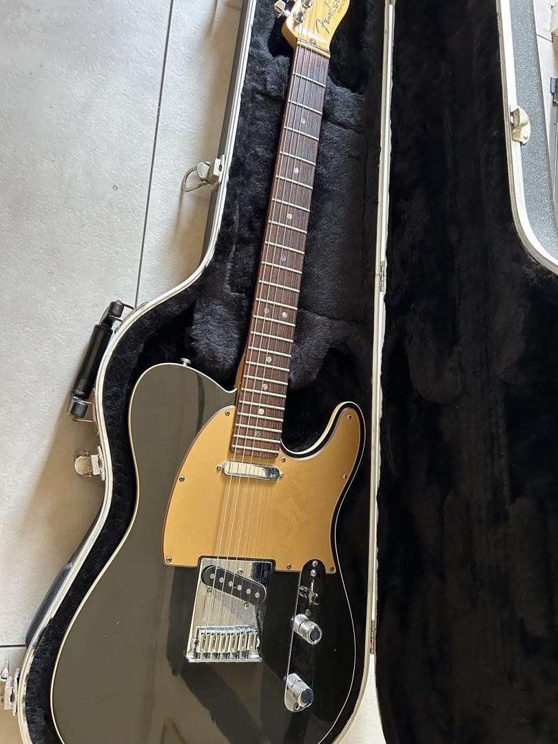 American Deluxe Telecaster Electric Guitar Black/Gold Safe American Deluxe Telecaster Electric Guitar Black/Gold Safe