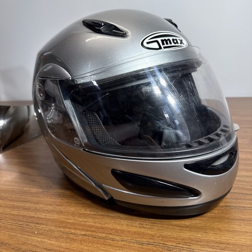 GMAX motorcycle Helmet With Exchangable Visors. XL - Picture 8 of 14