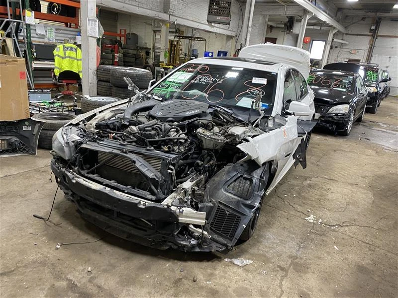 Used Right Engine Intake Manifold fits: 2013 Bmw 550I xDrive50i 4.4L twin turbo - Imagem 4 de 4