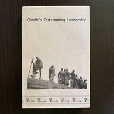 GANDHI'S OUTSTANDING LEADERSHIP By Pascal Alan Nazareth - Hardcover With DJ