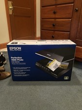 NEW, FACTORY SEALED Epson Perfection V600 Scanner, Comes With Everything