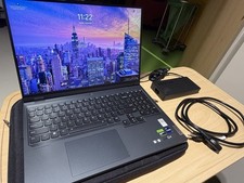 2024 Lenovo Legion Pro 7 16IRX8H 16" (i9-13th @5.40GHz, 32GB RAM, 2TB SSD, 4090)