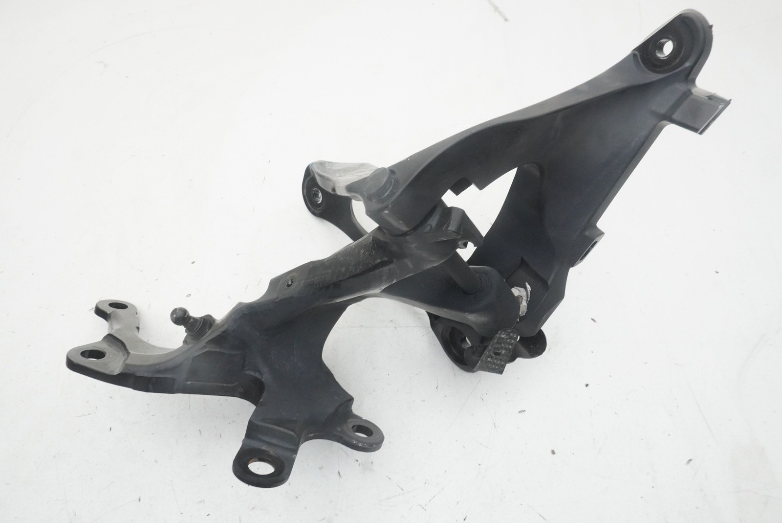 McLaren 750S Spider 2025 Front Left Door hinge P/N 14AB748SP