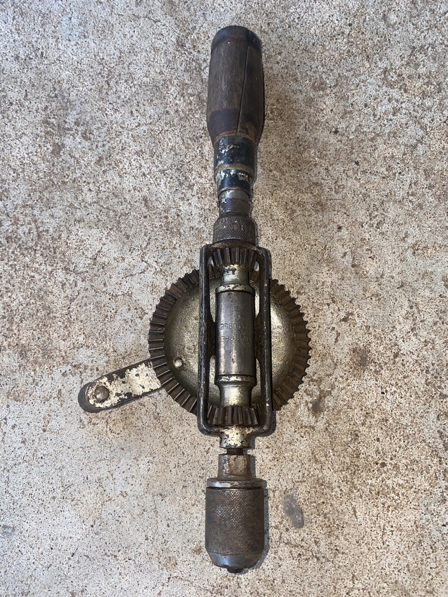 Collectible Antique Yankee #1530 Hand Drill With Forward Reverse