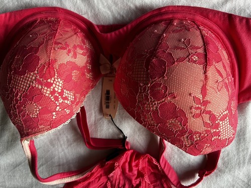 victoria secret Bra And Brief Set - Picture 2 of 8
