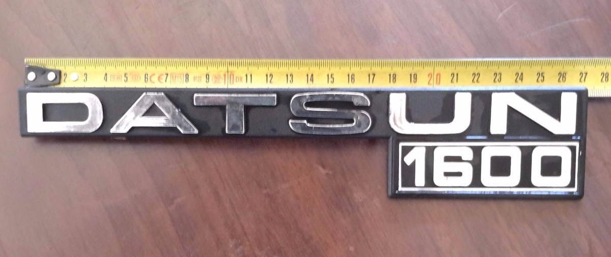FITS NISSAN DATSUN 720 P/U UTE MOD 1979 83 FRONT SIDE FENDER
