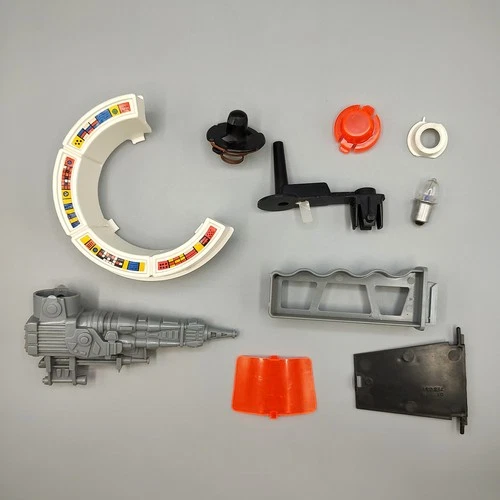 1980 Kenner Star Wars Darth Vader Star Destroyer Parts