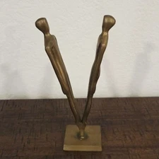 Vintage Mid Century Modern Brass Art Deco Sculpture Hollywood Couple 
