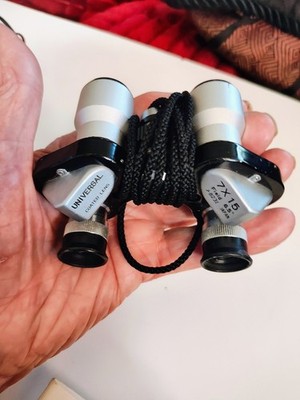 Universal Opera Binoculars 7 X 15 Coated Lense Field 6.5 Small Silver