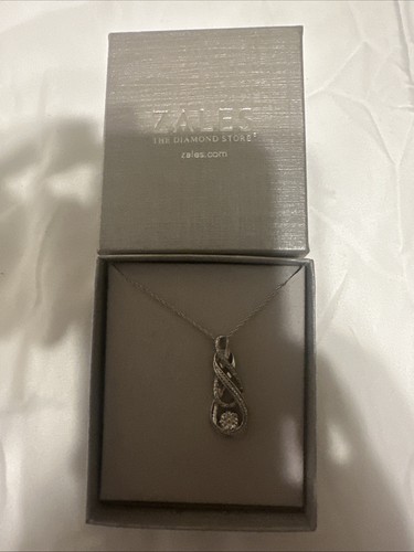 Zales sterling silver chain and twisted drop pendant - Picture 1 of 2
