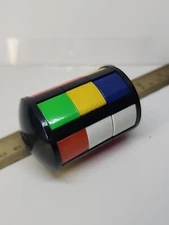 VINTAGE RARE ROUND SLIDING PUZZLE - LJN 1981 - Hong Kong