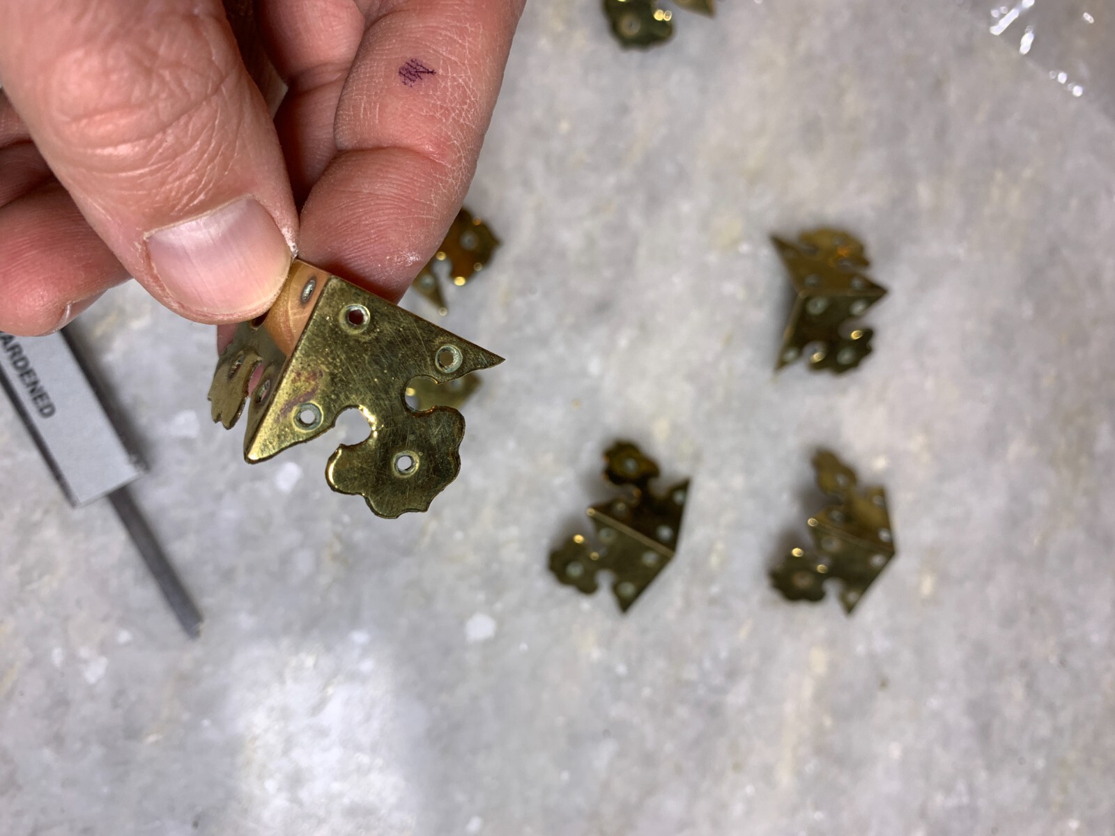 Antique Vintage Brass Box Trunk Chest Corner Guard Guards Protectors Metal Gold