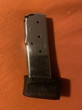 Beretta APX carry 9mm magazine. Holds 8 rounds