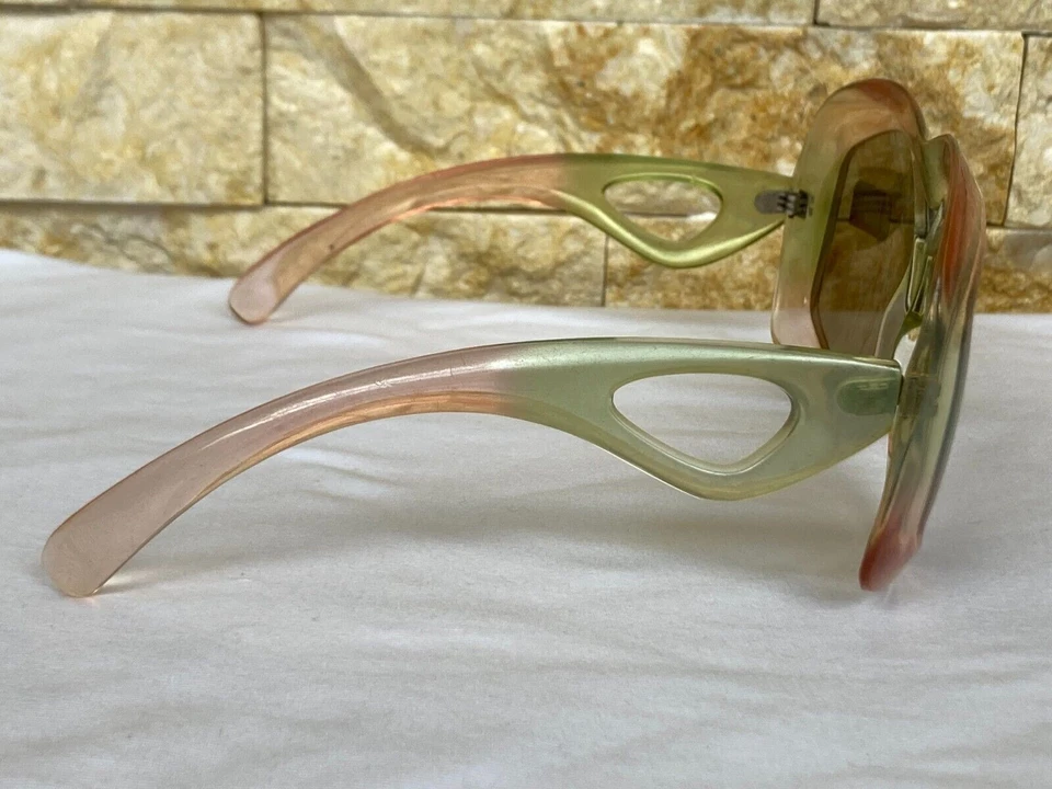 VINTAGE SAMCO SUNGLASSES PARTY OVERSIZED 1960'S ITALIAN UNISEX UNUSED GREEN RARE - Image 4 of 4