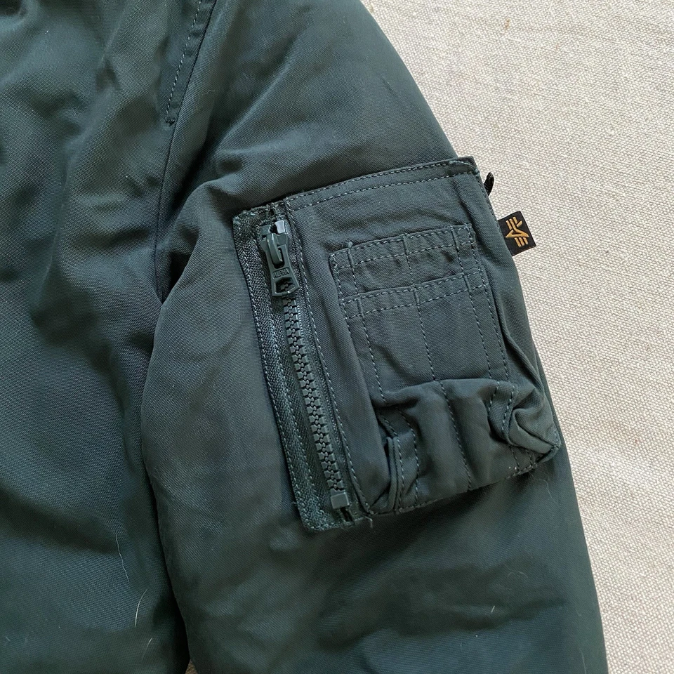 Alpha Industries Down Puffer Jacket Green and Black Reversible Women's XS - Image 3 of 4