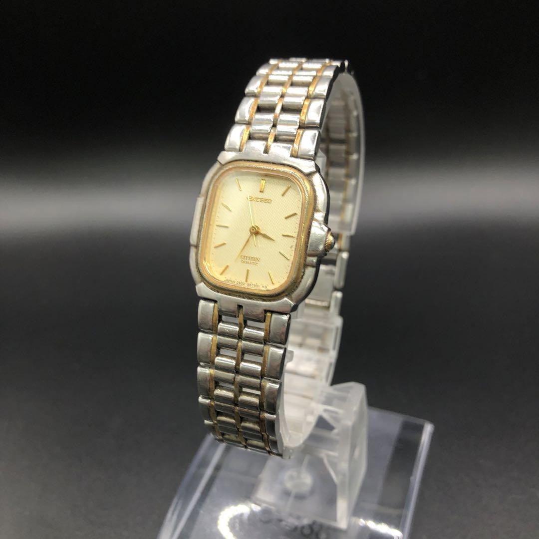 CITIZEN EXCEED 2930-294858 Gold Quartz Watch 20.2mm Women's
