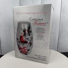 Christmas Is Forever Cardinal Light Up Glass Vase Battery 3.25” x 7.25” New