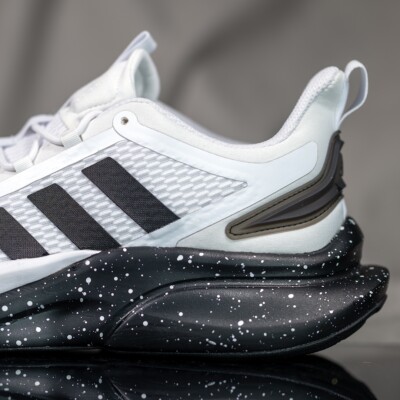 adidas　ヴィンテージ ADIDAS ALPHABOUNCE+ shoes for men, NEW & AUTHENTIC, size 12