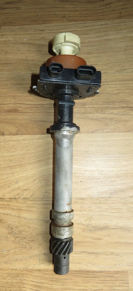 Volvo Penta SX 4.3L V6 Distributor w/ ignition module and rotor GM - Image 2 of 4