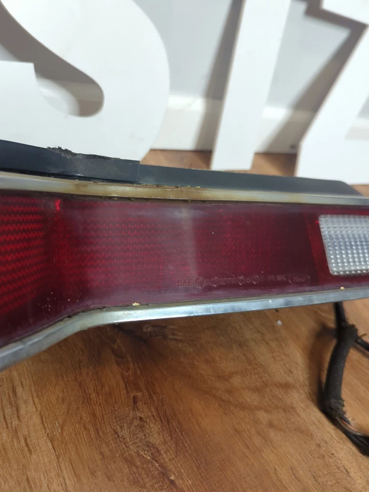 JUEGO LUCES TRASERAS IZQUIERDA LINCOLN CONTINENTAL MARK IV CONJUNTOS OEM Foto 4 de 4