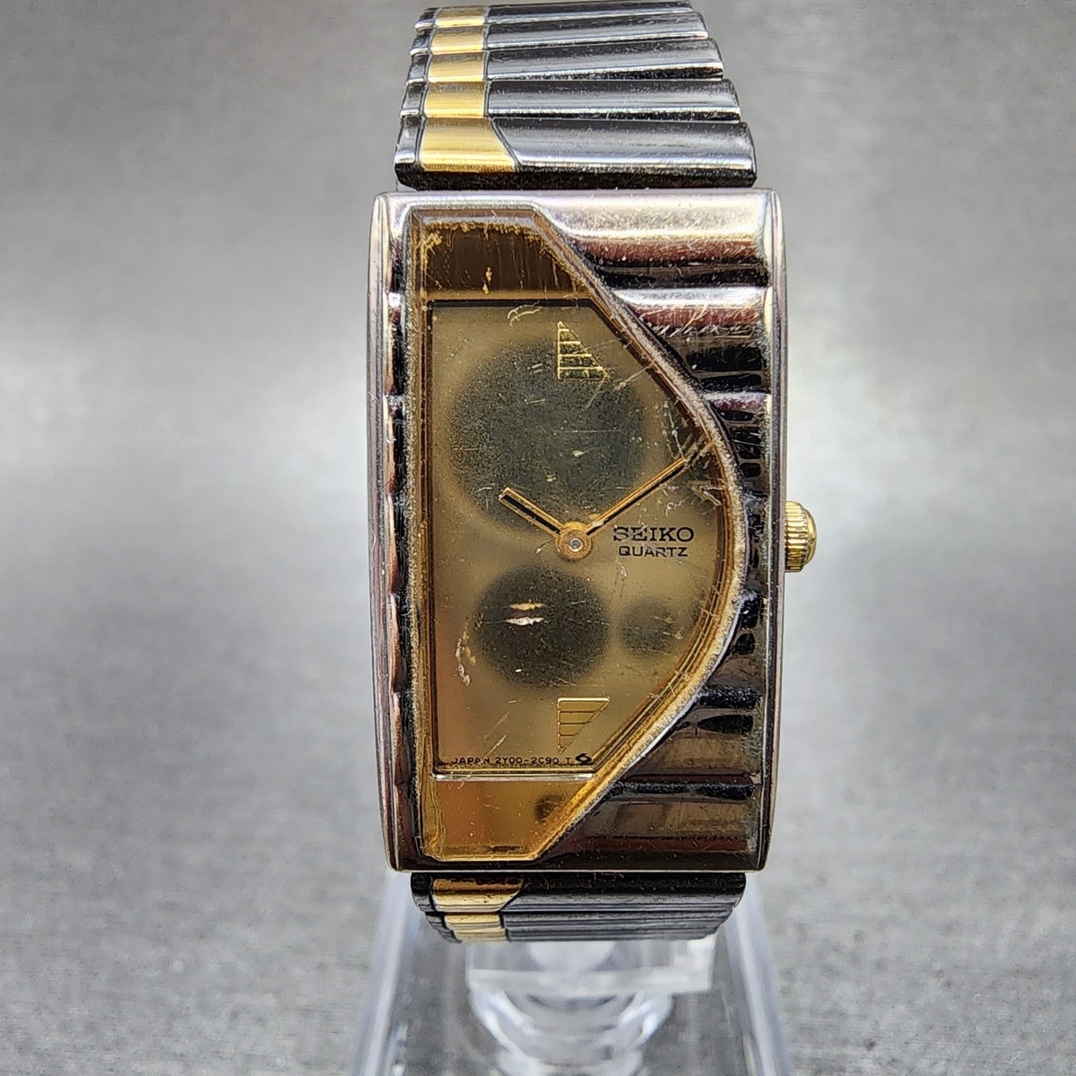 Seiko Half Moon Watch Women 17mm Champagne Dial Black&Gold  display picture 2