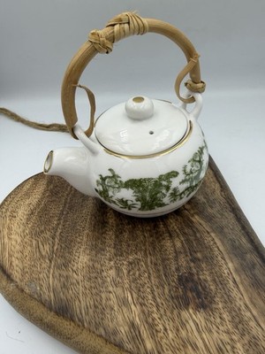 Mlesna Ceylon Teekanne Rattan Griff Lanka Porzellan Sri Lanka