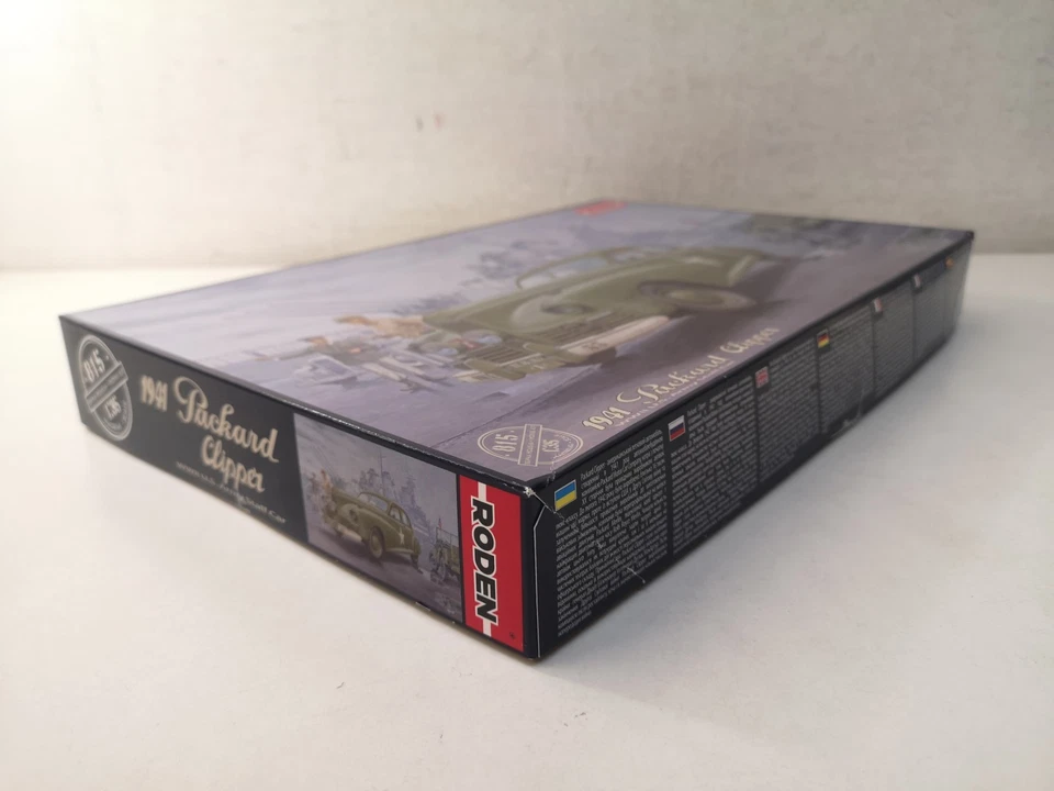 1941 Packard Clipper WWII U. S. Army Staff Car Kit Roden Scala 1/35 -B39 - Immagine 3 di 4